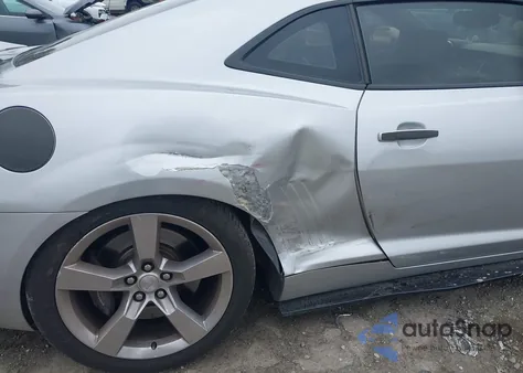 2010 Chevrolet Camaro 2Ss z USA, uszkodzony, nr VIN 2G1FK1EJ9A9175875